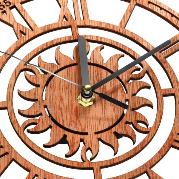 Horloge murale avec chiffres romains en bois 2069 42fcc6