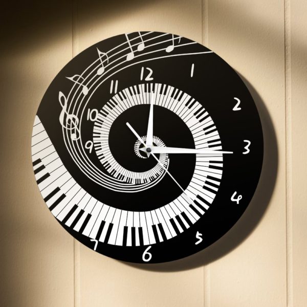 Horloge tourbillon touches de piano 228 ceaa2b