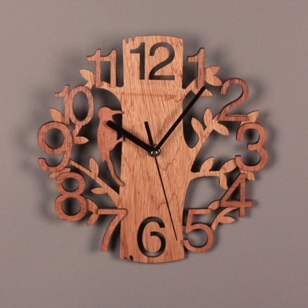 Horloge en bois en forme d'arbre 2695 85dc6c