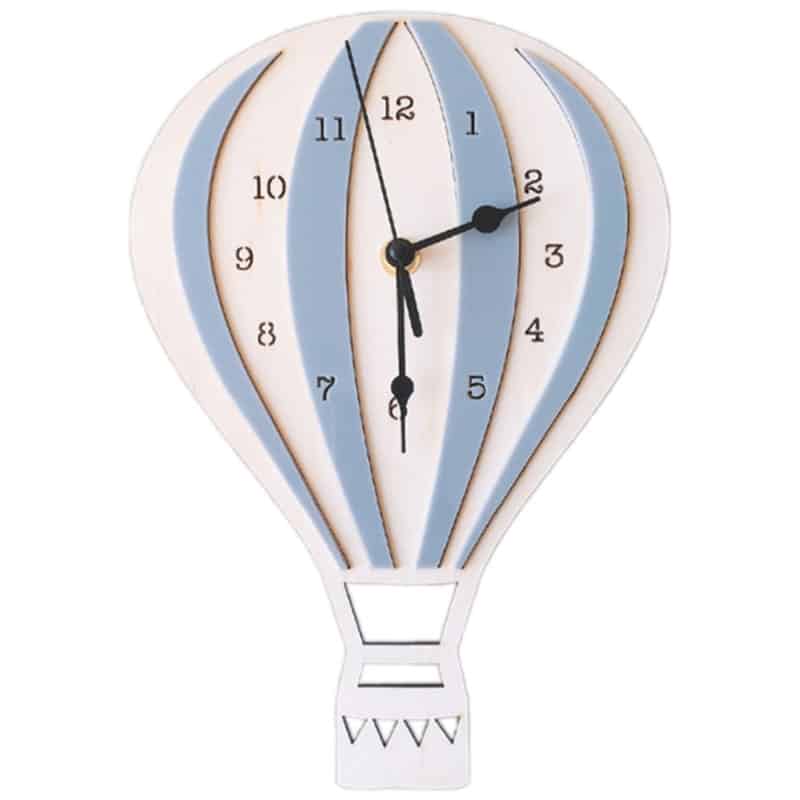 horloge en forme de montgolfière bleu et gris pour chambre d'enfant