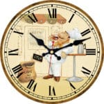 Horloge murale de cuisine avec motif Petit cuistot dégustant un savoureux café présentée sur fond blanc