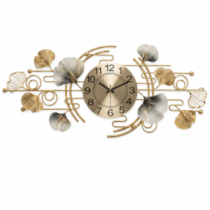 Horloge Murale Dorée Avec Des Détails Floraux